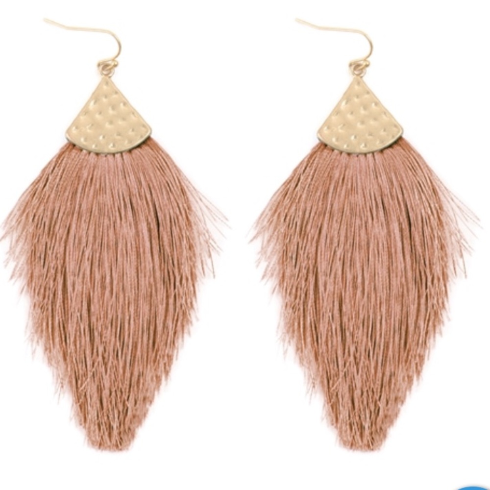 Bohemian Thread Tassel Drop Earrings Dusty Pink - Picture 1 of 3